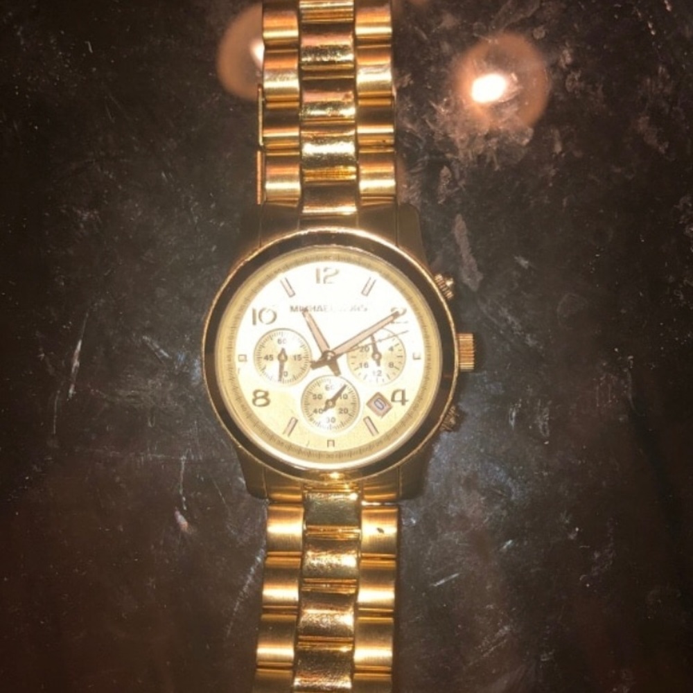 Michael Kors Watch (Unisex)